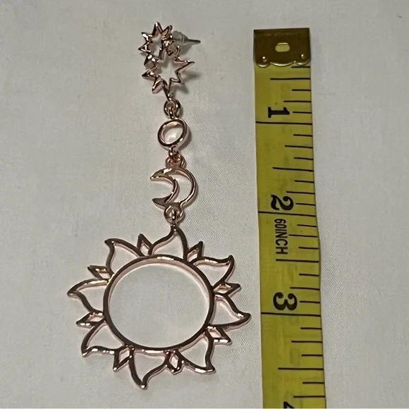 Women Boho Asymmetrical Star Sun Moon Drop Dangle Stud NWOT - Picture 6 of 6